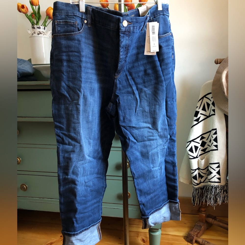 NWT Chico’s girlfriend fit stretch jeans size 3 or 16